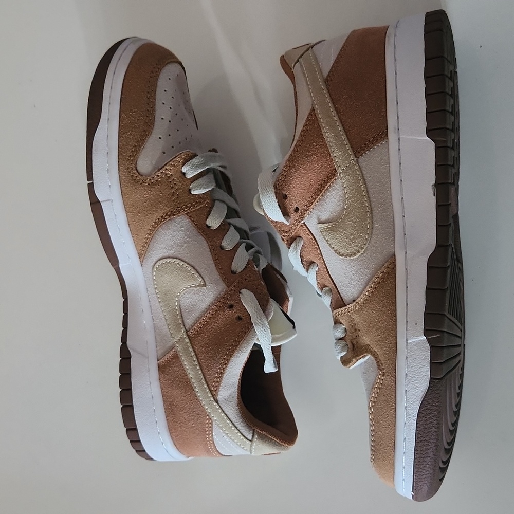 Dunk Low Premium 'Medium Curry'